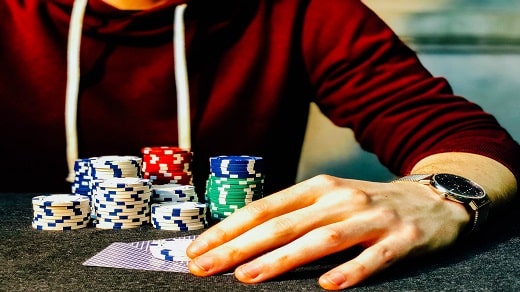 The Rise of Online Gaming: Why Slots are Taking Center Stage The Rise of Online Gaming: Why Slots are Taking Center Stage