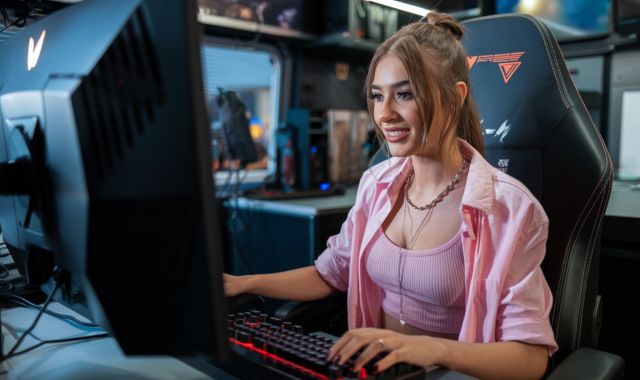 Essex Gaming Bus: Immersive Gaming Adventures